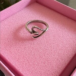 Vintage Sterling Silver marked  925 SUN with Diamond chips Sz 7